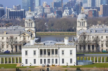 Londra Greenwich Parkı'ndan görülen manzarası