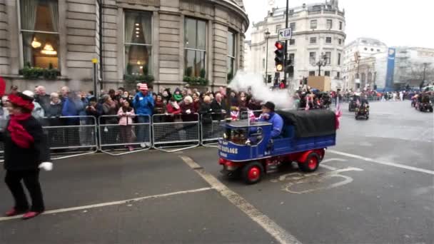 2015, New Year's Day Parade, London — Stock Video