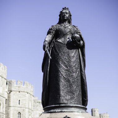 Kraliçe Victoria heykel