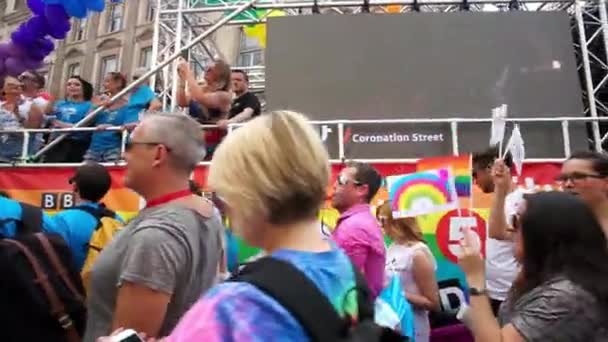2015, London Pride — Stockvideo