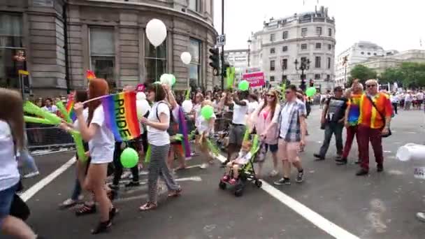 2015, Лондон Pride — стоковое видео