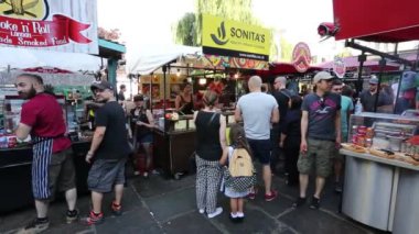 Londra Camden Market, sokak gıda