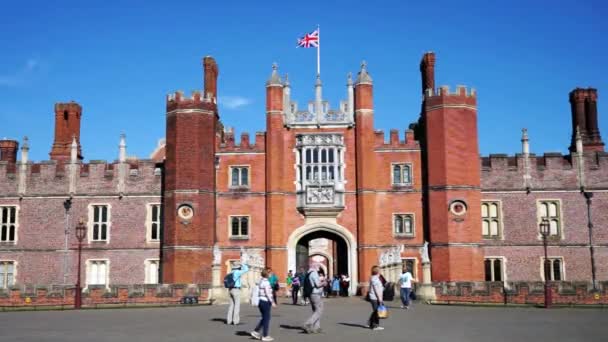 Hampton Court London — Stockvideo