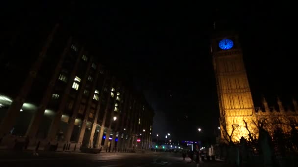 2015, Фейерверк над Биг Беном в полночь — стоковое видео