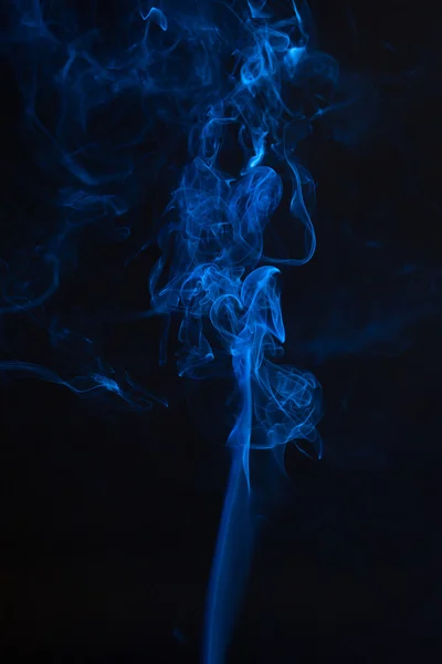 タバコからの煙します。 — ストック写真