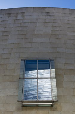 Kanadalı mimar Frank Gehr tarafından 1997 yılında Guggenheim Müzesi inşa