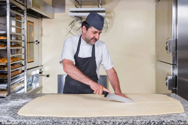 Stadier Beredning Bakverk Kock Förbereder Sylt Croissant Konditori — Stockfoto