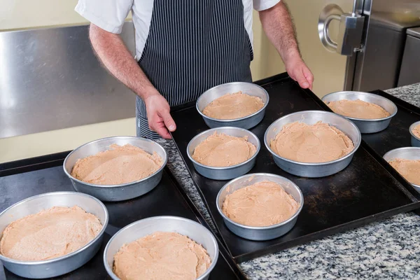 Pastry Chef Prepares Typical Hazelnut Cake Piedmont Langa Italy — 스톡 사진