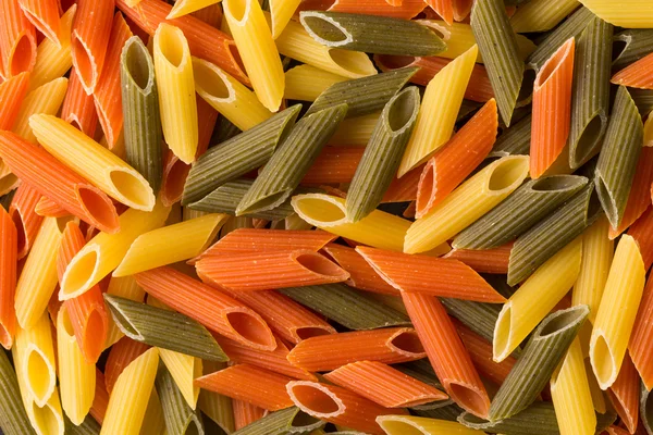 Pasta de penne de tres colores — Foto de Stock