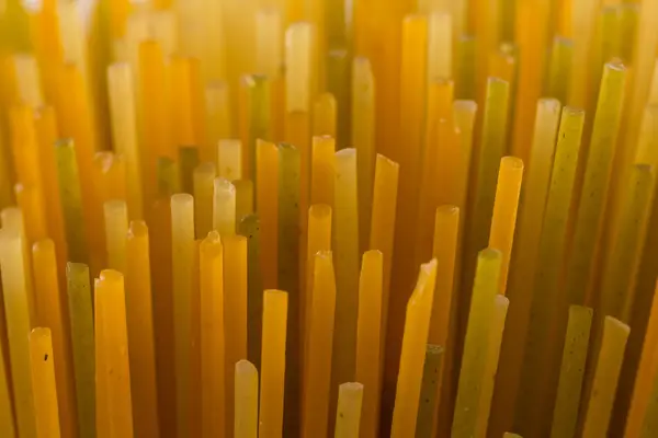 Ramo de varias pastas italianas crudas —  Fotos de Stock