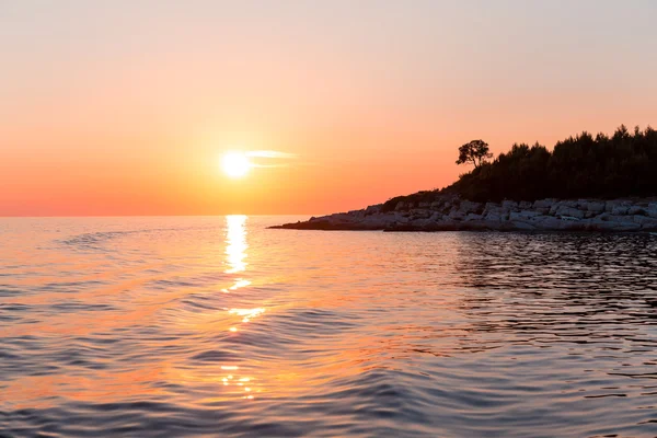 Deniz Günbatımı ile gemi izleme — Stok fotoğraf