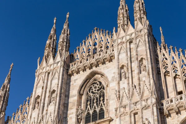 Katedrála Duomo v Miláně Itálie — Stock fotografie