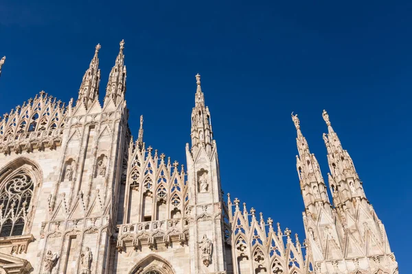 Katedrála Duomo v Miláně Itálie — Stock fotografie