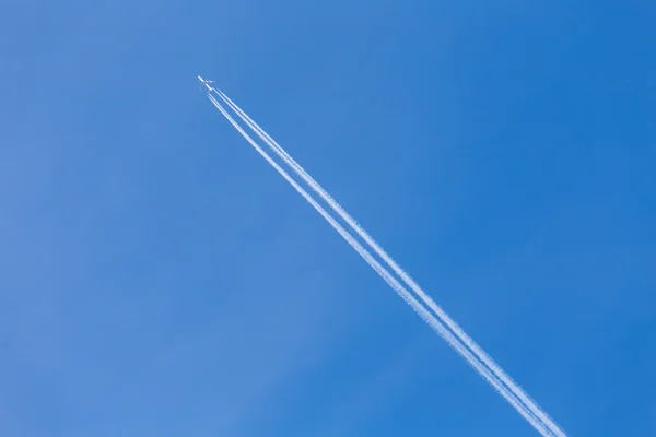 Αεροσκαφών στον αέρα — Φωτογραφία Αρχείου