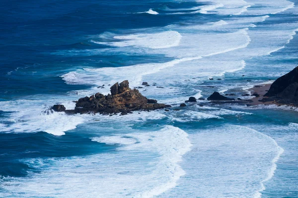 Atlantský oceán od torre de aspa hlediska v algarve, Portugalsko — Stock fotografie