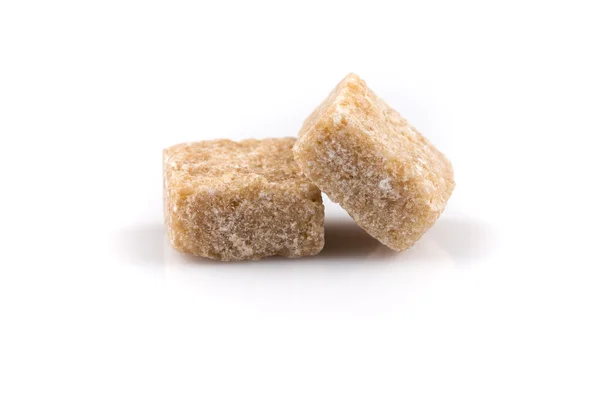 Izole kahverengi şeker cubes — Stok fotoğraf