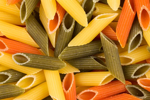 Macarrão penne três cores — Fotografia de Stock