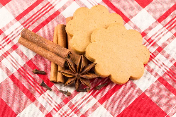 Biscotti di cuori di pan di zenzero — Foto Stock