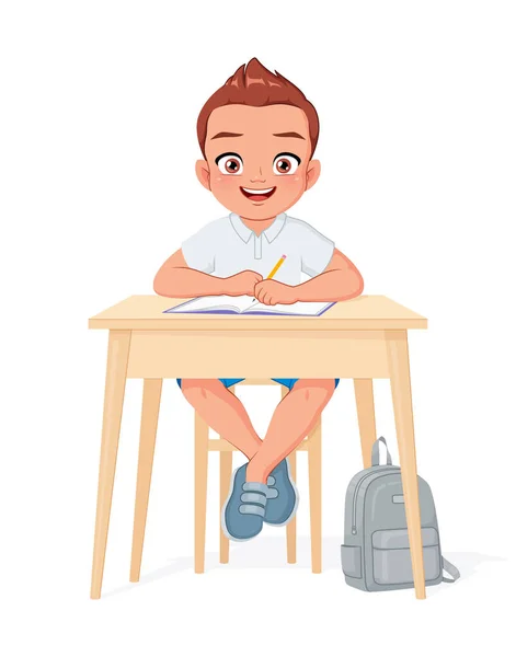 Feliz chico de la escuela sentado en el escritorio. Dibujos animados vector ilustración. — Vector de stock