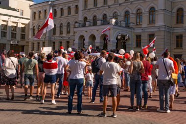 Vitebsk, Belarus - 16 Ağustos 2020: Vitebsk Belarus 'taki miting