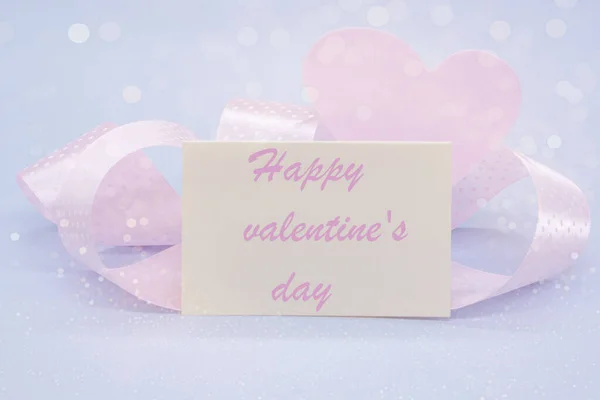 Růžová Stuha Text Šťastný Valentýna Modrém Pozadí Valentýn Koncept Svátku — Stock fotografie