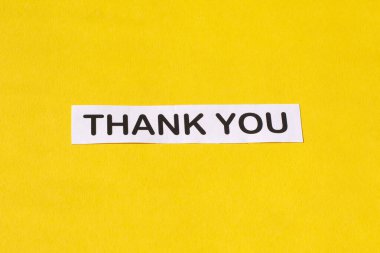 Kelime yazma metni. Teşekkürler. Bir hediyeyi kabul ederken kullanılan kibar bir ifade için iş kavramı