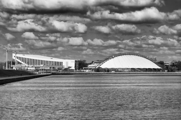 Minsk Λευκορωσία Απριλίου 2021 Αθλητικό Μέγαρο Στο Μινσκ Λεωφόρος Πομπεντίτελι — Φωτογραφία Αρχείου