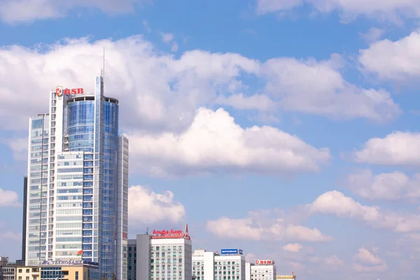 Minsk Weißrussland April 2021 Blick Auf Moderne Gebäude Auf Nemiga — Stockfoto