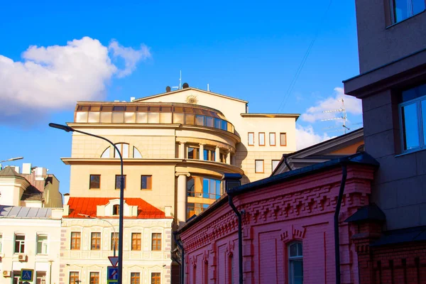 Moskova, Rusya - 2 Temmuz 2021: Moskova 'nın Modern Mimarisi