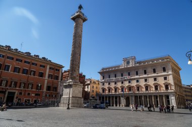 Piazza Colonna görünümü