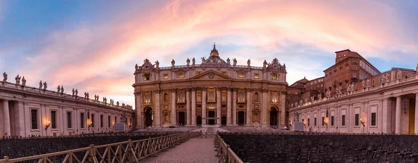 San Pietro Basilica View — Stock Photo, Image