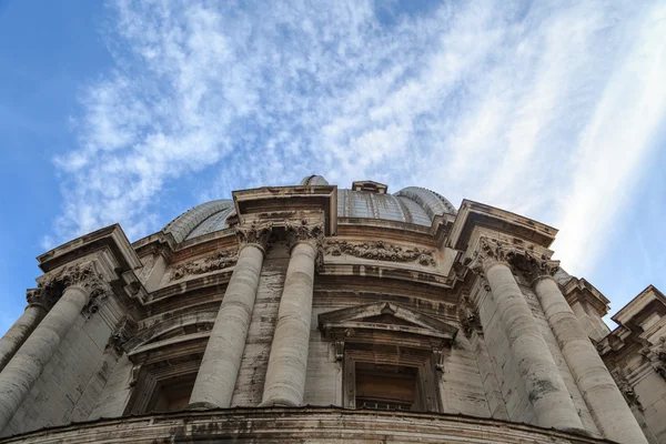 Aziz Pietro Bazilikası Dome