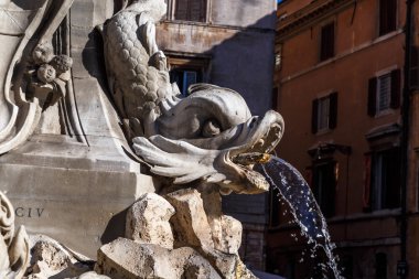 Detaylı çeşme görünümü