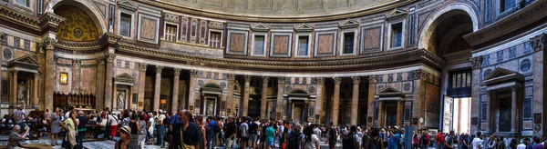 Внутренний вид Пантеона — стоковое фото