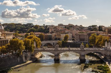 Tiber Nehri görünümü