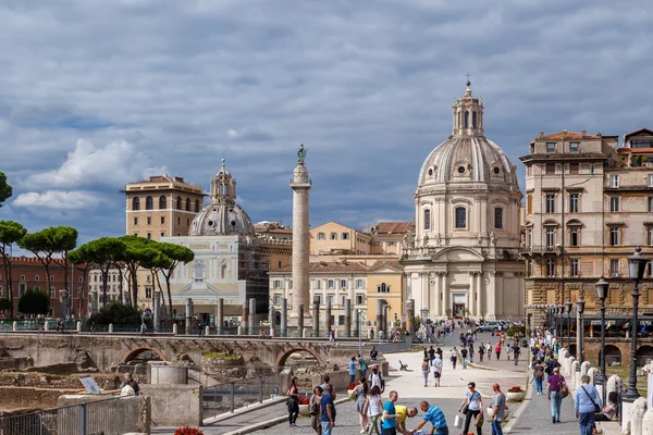 Rome weergave met Forum ruïnes — Stockfoto