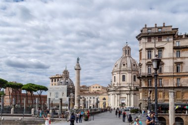 Forum kalıntıları Roma manzaralı
