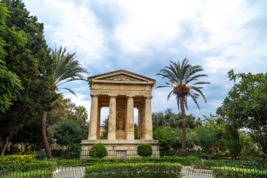 Lowe Barrakka bahçeleri