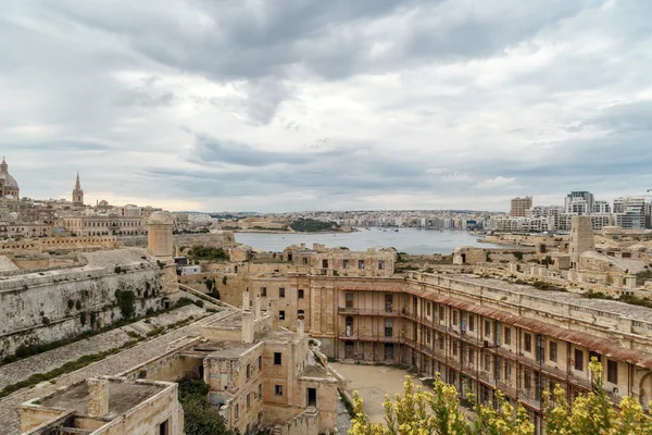 Pohled na panoráma města Valletta — Stock fotografie