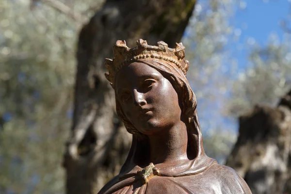 Jungfru Maria skulptur — Stockfoto