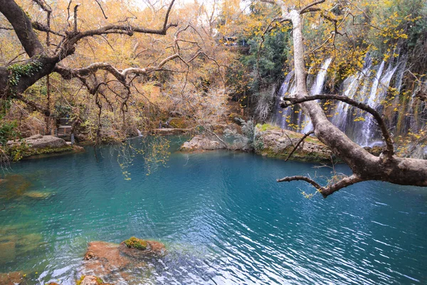 Cena da cachoeira de Kursunlu — Fotografia de Stock