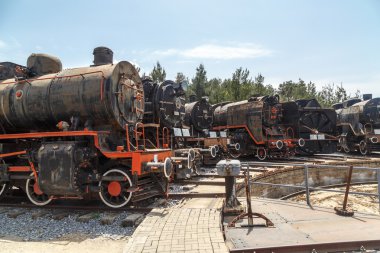Rusty tren lokomotifi