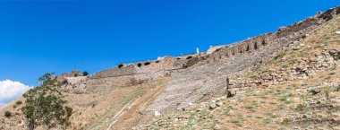 Pergamon amfitiyatro kalıntıları