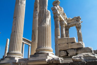 Tapınak Trajan Pergamon içinde