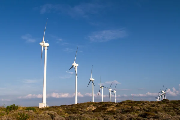 Turbinas eólicas para energías renovables — Foto de Stock