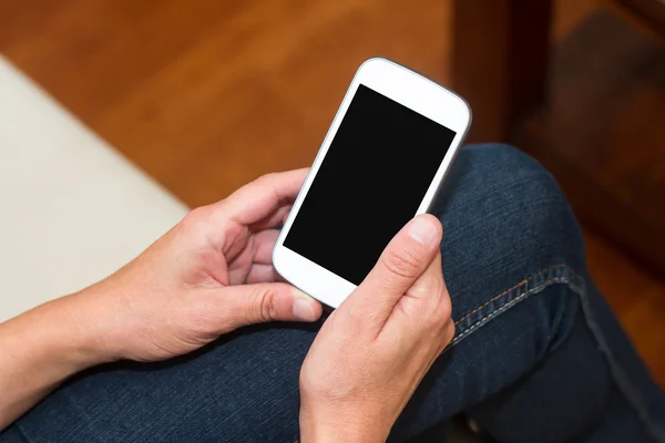 Teléfono inteligente con pantalla en blanco —  Fotos de Stock