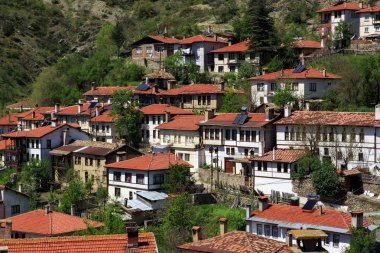 Dağlar arasında şehir