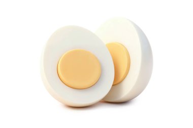 Dilimlenmiş yumurta ve çiğ yumurta rendelenmesi. Beyaz üzerine izole edilmiş parlak sarı yumurta sarısı..