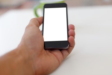 Akıllı telefon yandan