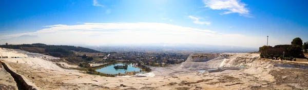 Panoramisch uitzicht van Pamukkale — Stockfoto